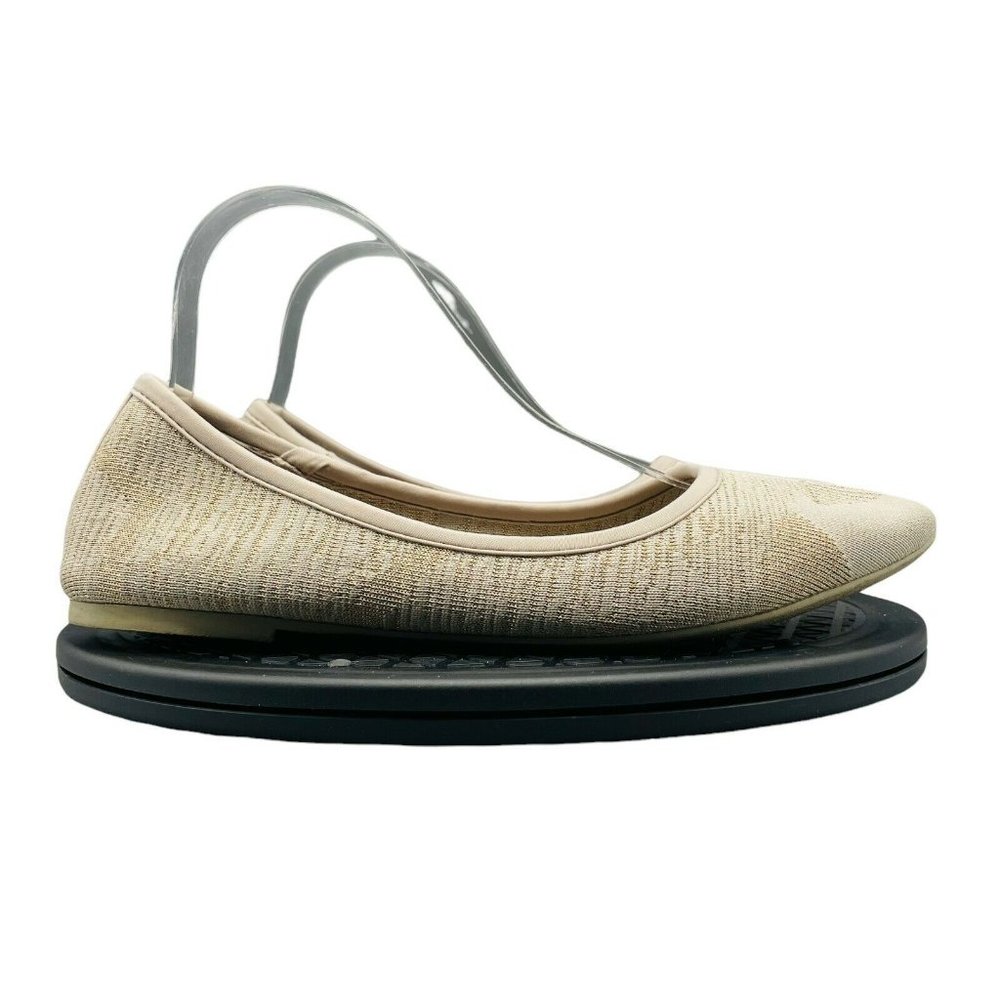 Skechers Air Cooled Memory Foam Slip On Flat Shoes10 Beige Women Pointed Toe